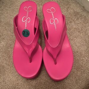 Jessica Simpson pink platform flip flop sandals size 7 1/2